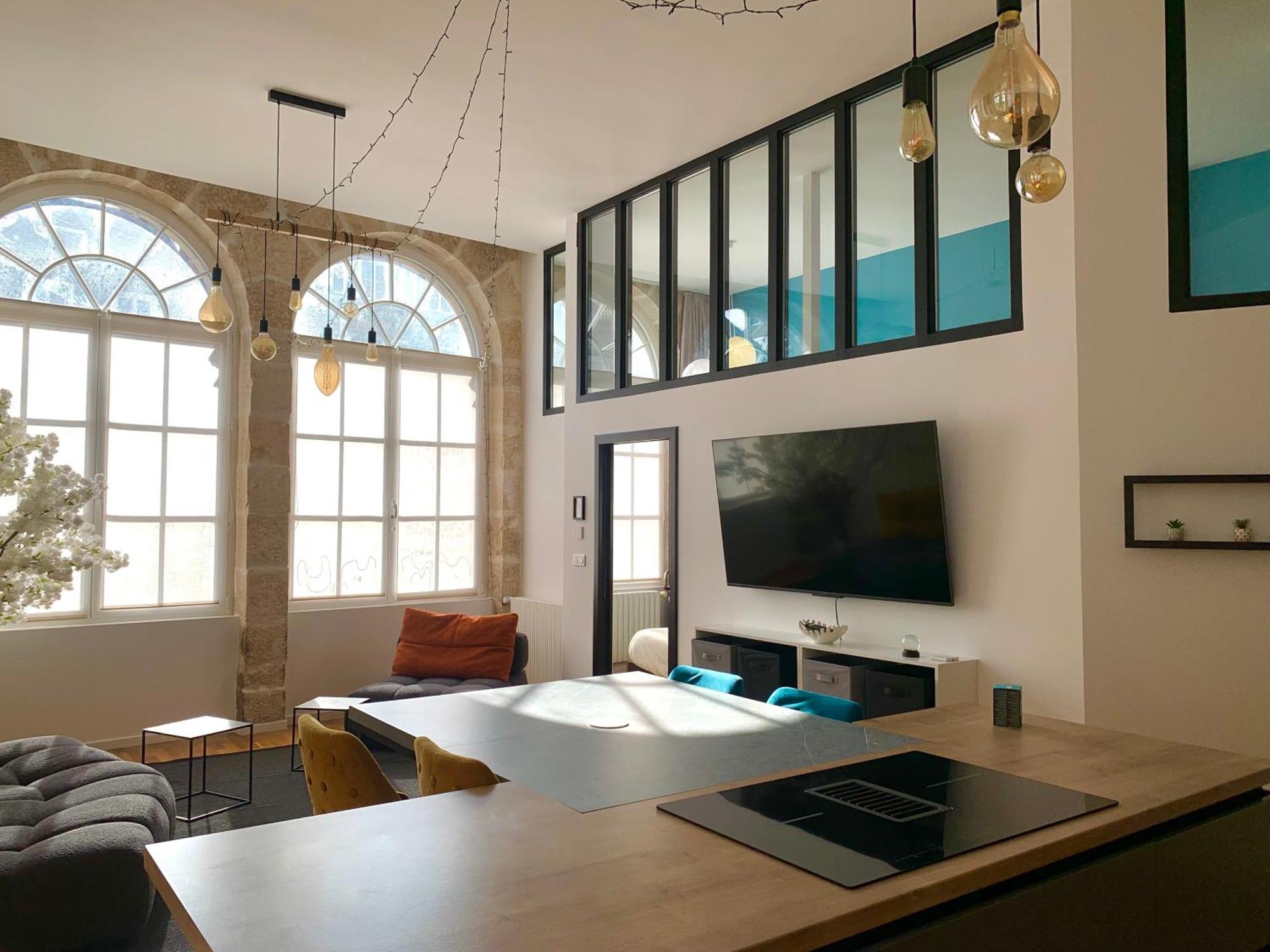 Les Fabuleux Appartements Du Coeur De Ville - Place Victor Hugo Besançon Exterior foto